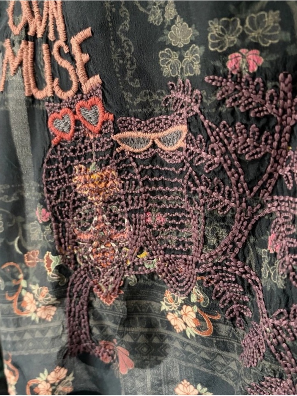 Johnny Was Black Floral Paisley Embroidered Long Sleeve Tunic - Picture 5 of 16